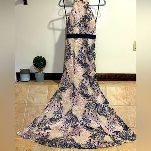 City Triangles trumpet style dress, size 0, Floral print, lilac and navy